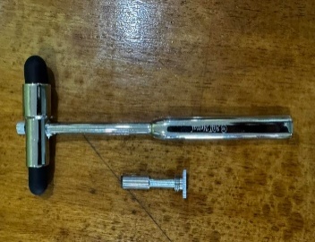 Buck neuro Hammer with brush